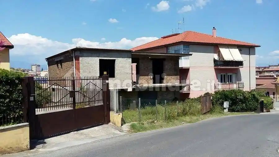 Villa in vendita a Ceccano