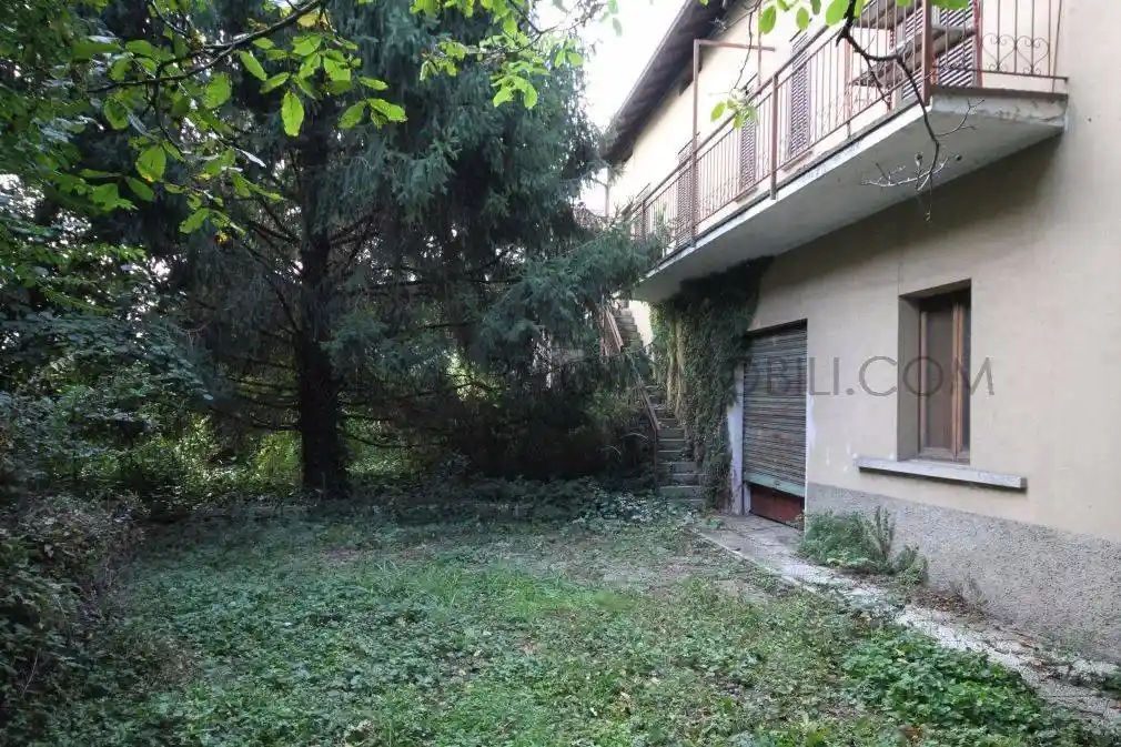 Casa indipendente in vendita a Olginate