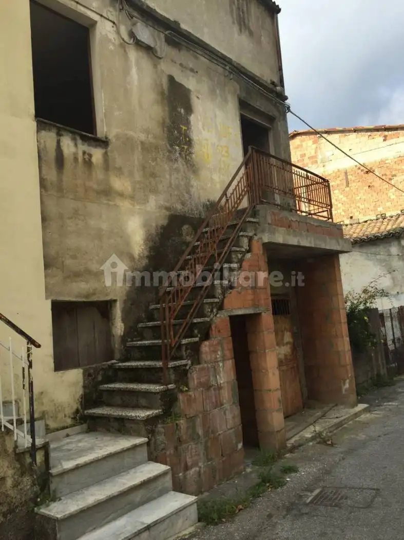 Villa in vendita a Lamezia Terme