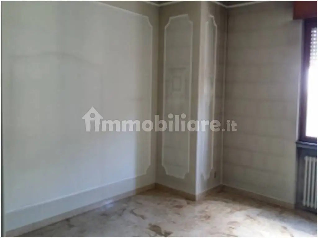 Appartamento in vendita a Piacenza