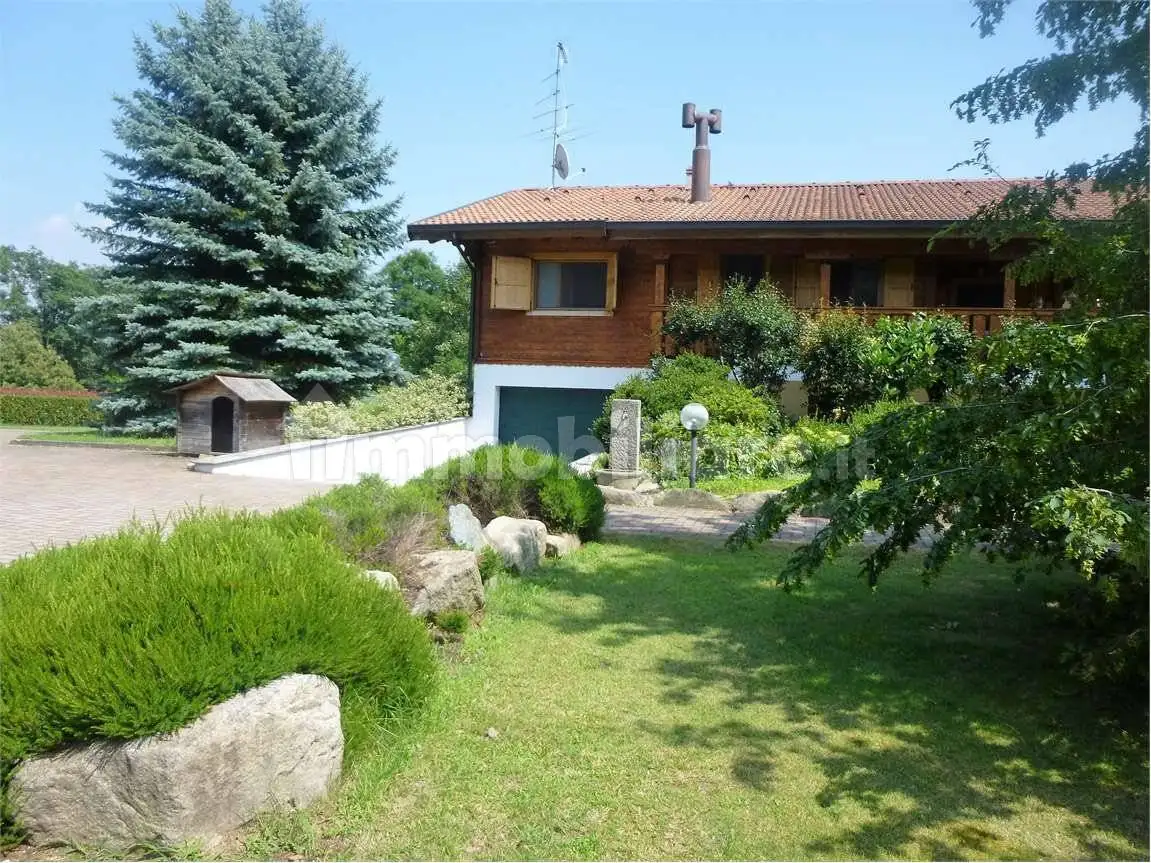 Villa in vendita a Pisano