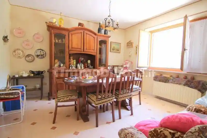 Villa a schiera via dei Falegnami, San Giovanni, Cagnano Amiterno - foto 3