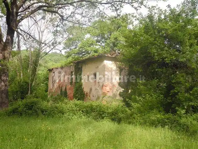 Rustico - Casale in vendita a Montevarchi