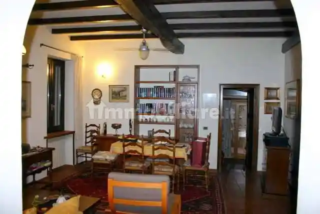 Palazzo - Edificio in vendita a Vigevano