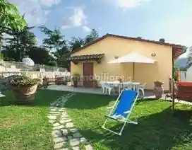 Villa in vendita a Dicomano