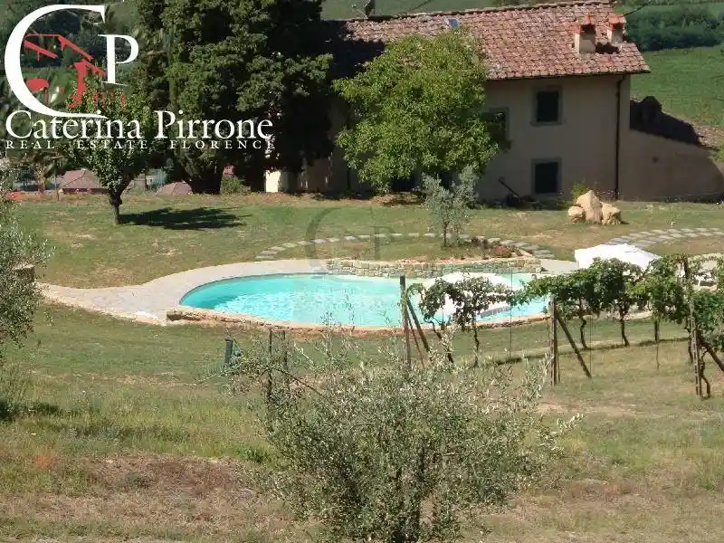 Rustico - Casale in vendita a Dicomano