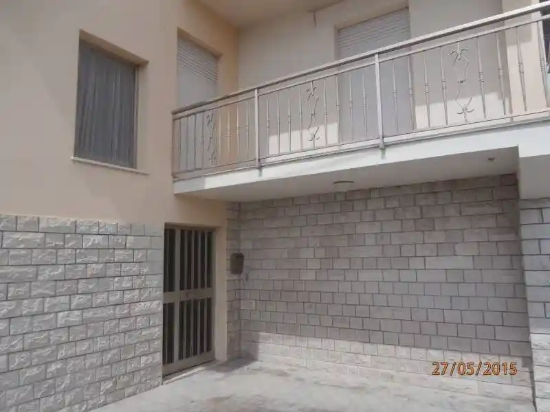 Casa indipendente in vendita a Santa Maria Nuova