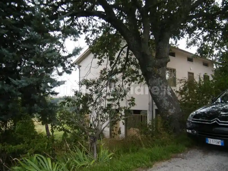 Rustico - Casale in vendita a Serra San Quirico