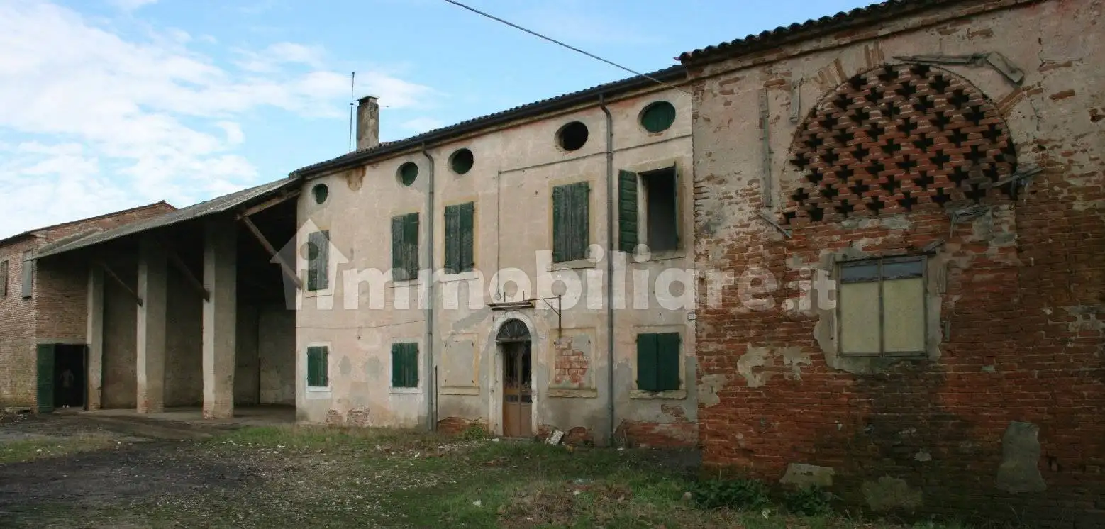 Rustico - Casale in vendita a Concamarise