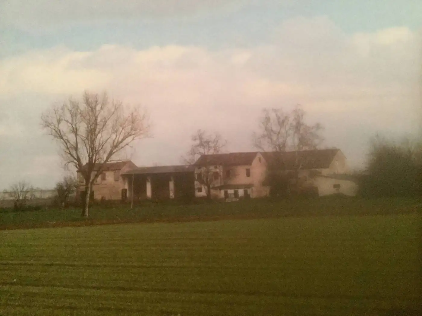 Casale via piazza, Capitello, Concamarise - foto 4