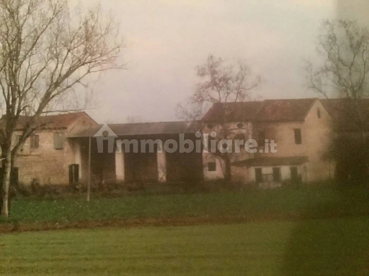 Casale via piazza, Capitello, Concamarise - foto 5