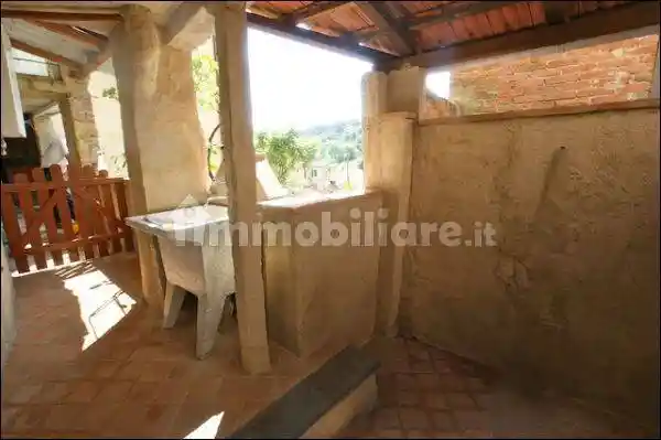 Casa indipendente in vendita a Ameglia