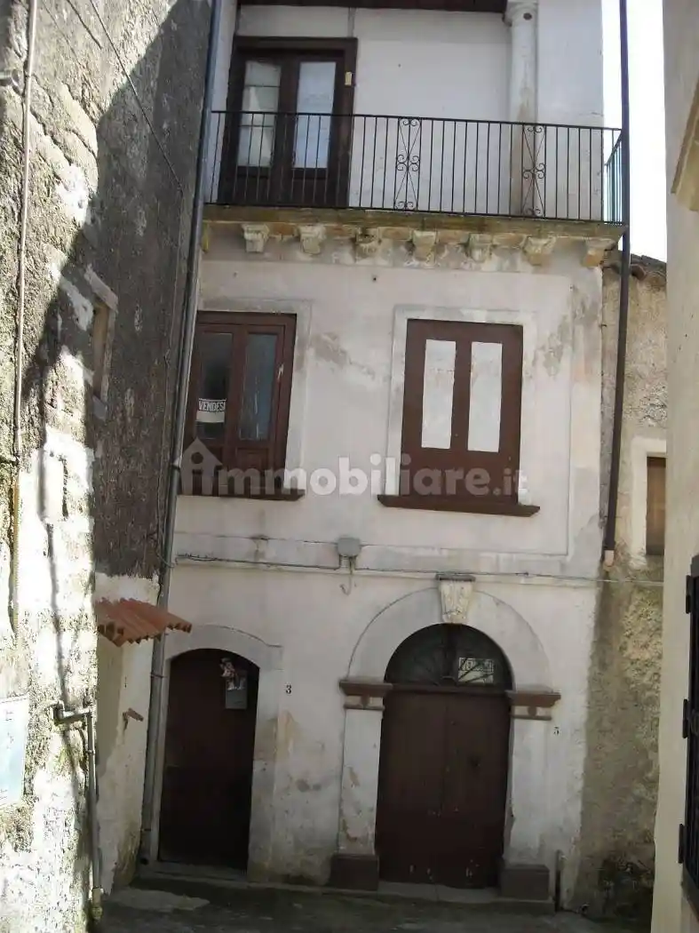 Palazzo - Edificio in Vendita - foto 2