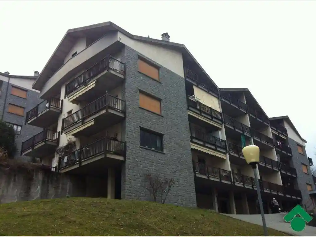 Appartamento in vendita a Mezzenile