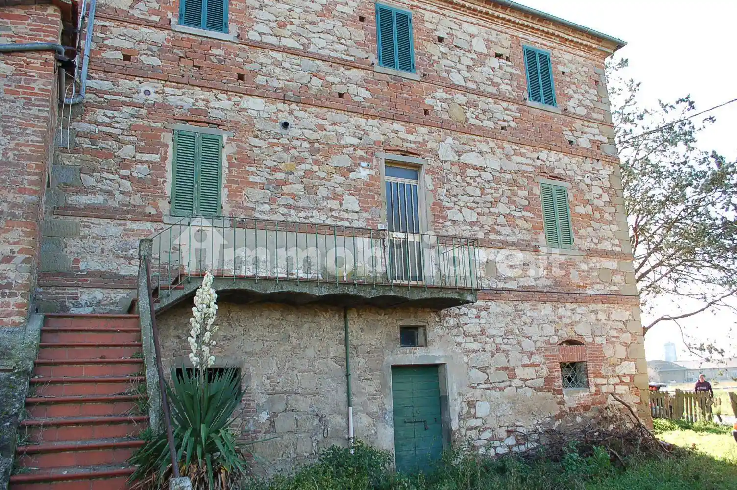 Terratetto unifamiliare 204 m², da ristrutturare, Pineta, Castiglione del Lago - foto 2