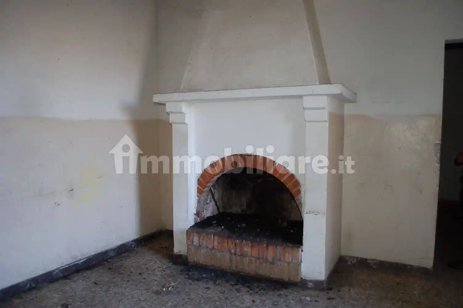 Terratetto unifamiliare 204 m², da ristrutturare, Pineta, Castiglione del Lago - foto 3