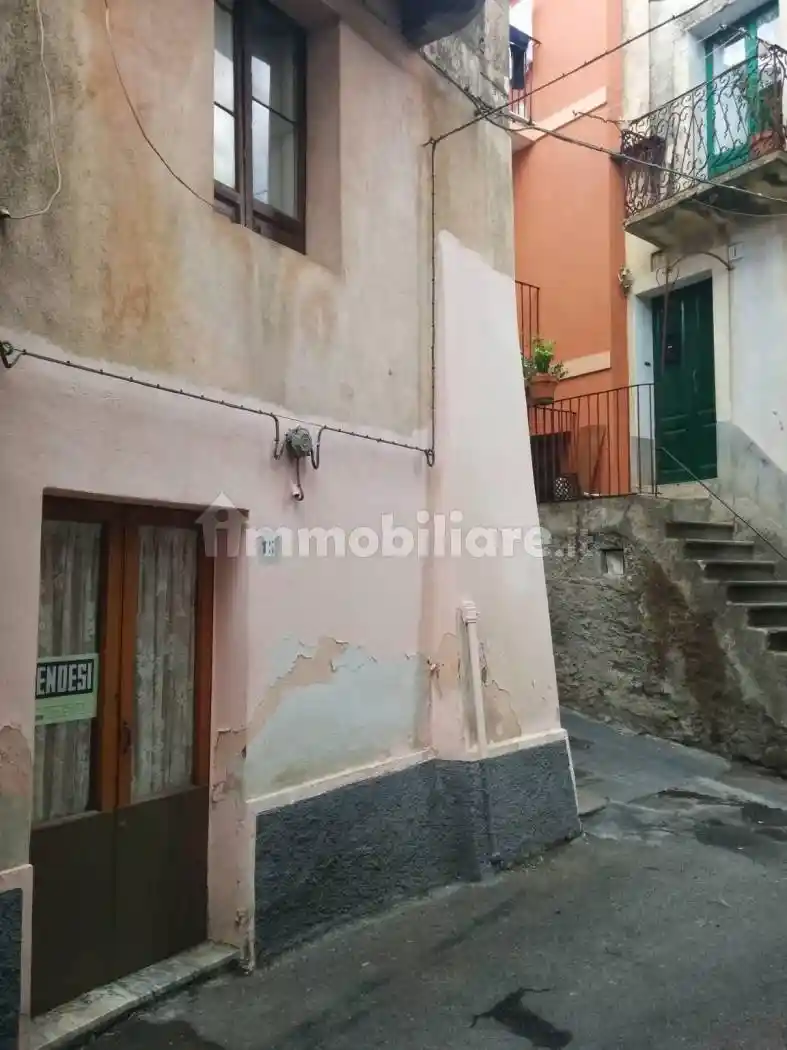 Appartamento in vendita a Francavilla di Sicilia