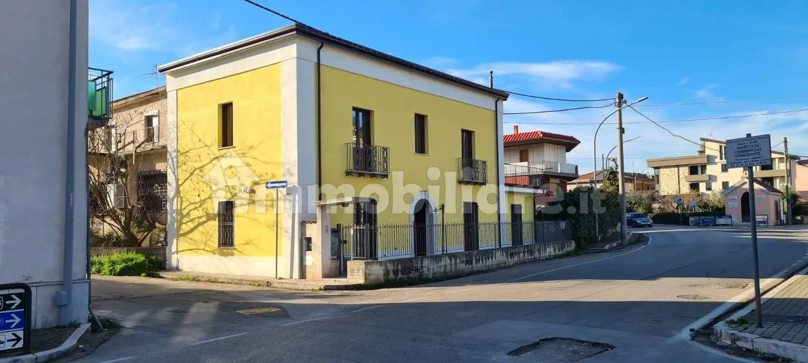 Villa in vendita a San Salvatore Telesino