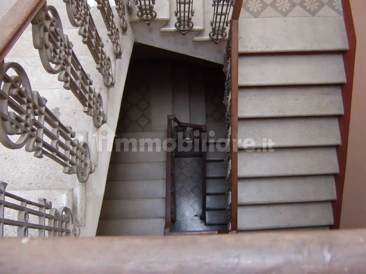 Palazzo - Edificio - foto 2