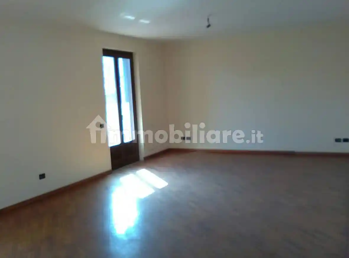 Appartamento in vendita a Acireale