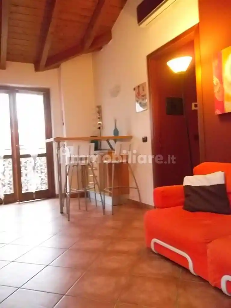 Appartamento in affitto a Somma Lombardo