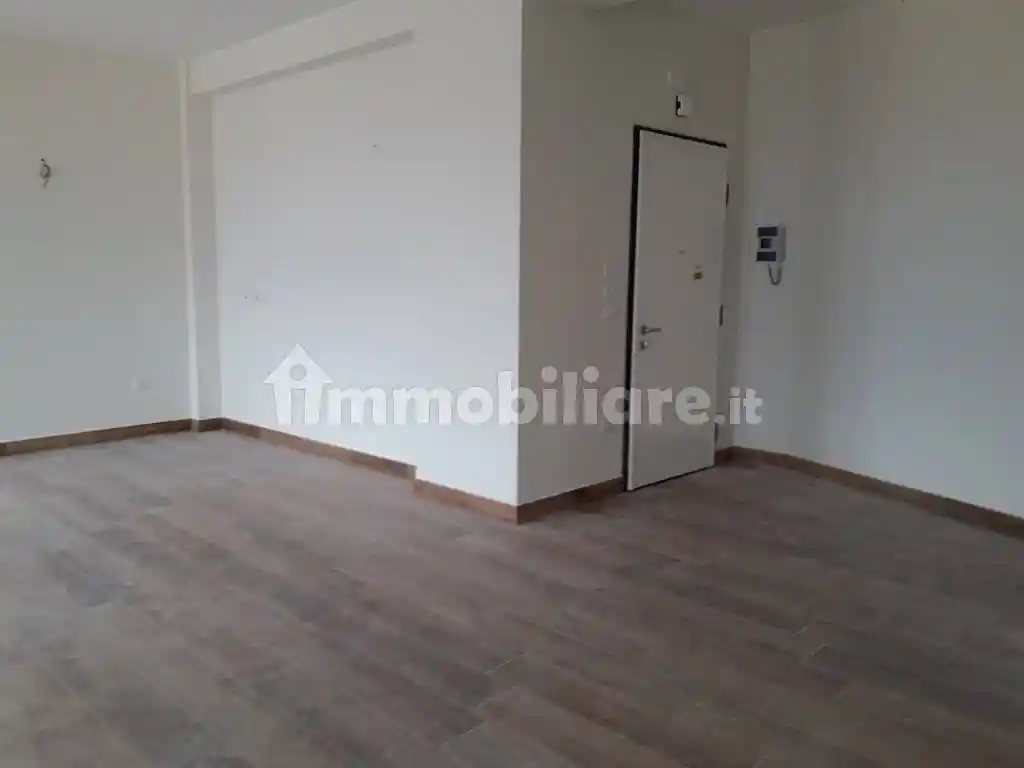 Quadrilocale 154 m², Villa Comunale, L'Aquila - foto 2