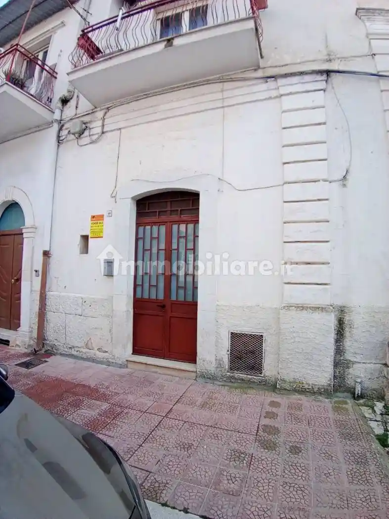 Palazzo - Edificio in vendita a Acquaviva delle Fonti