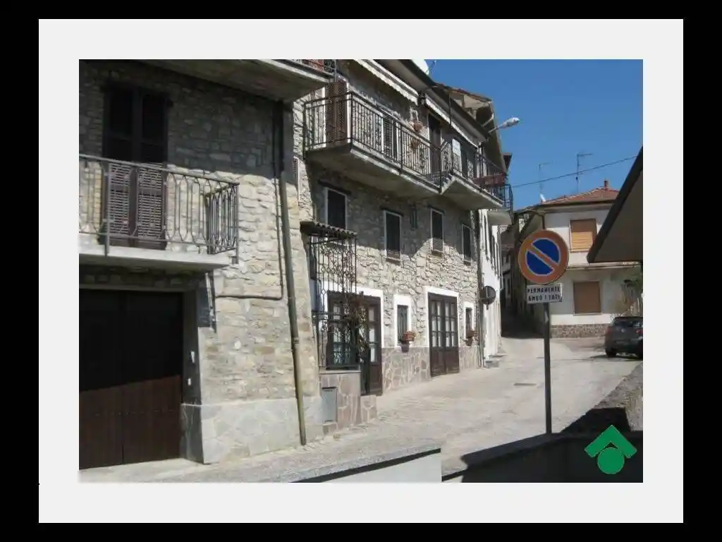 Casa indipendente in vendita a Bagnaria