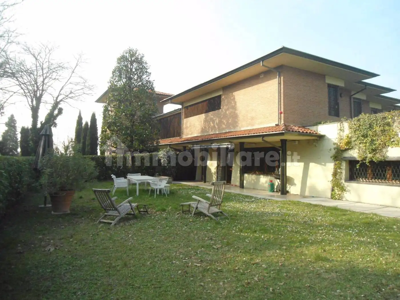 Villa in affitto a Bologna
