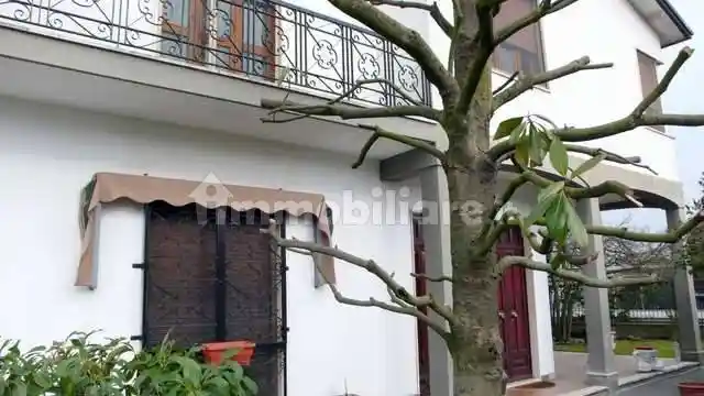 Villa in vendita a Vigevano