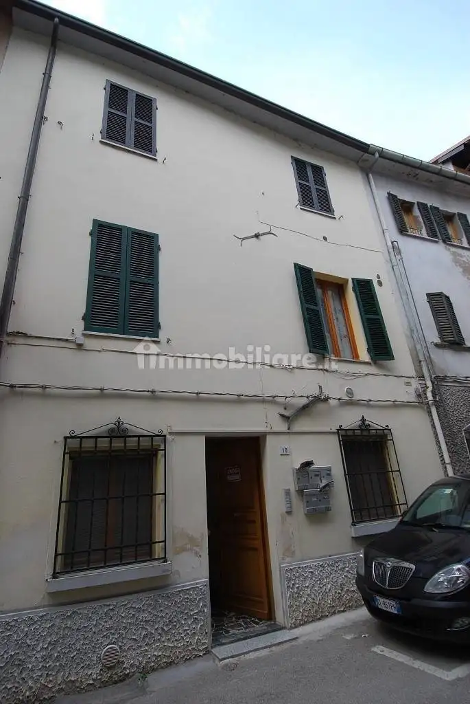 Appartamento in vendita a Dovadola