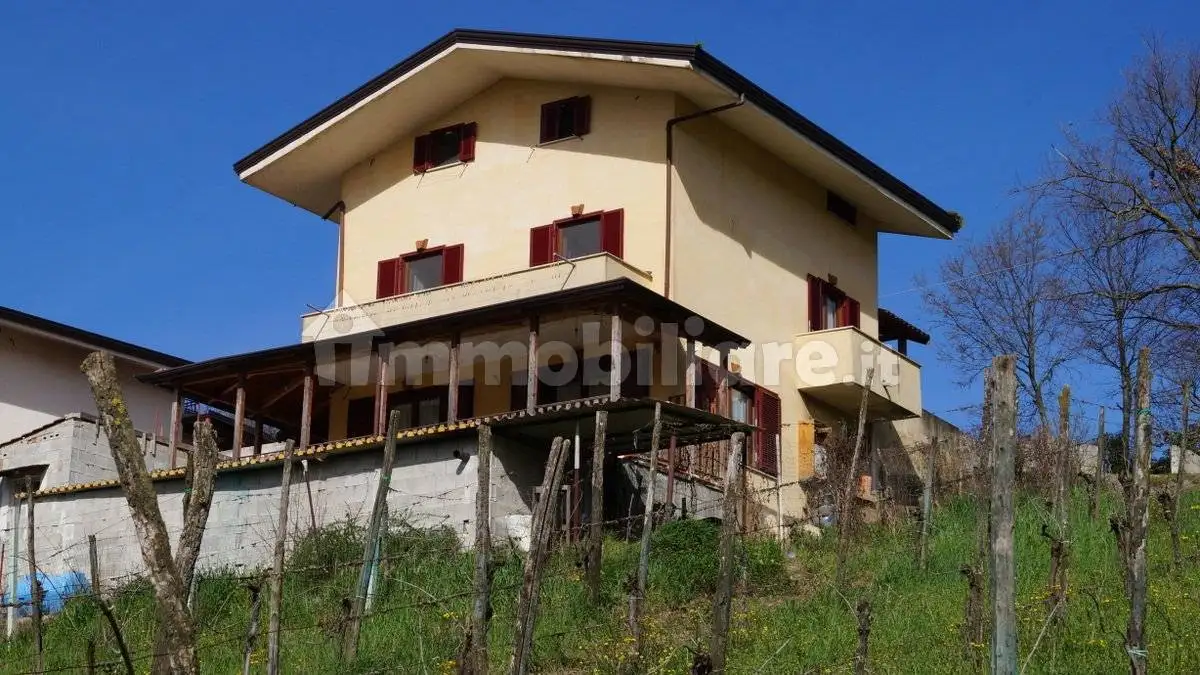 Villa in vendita a Alvignano