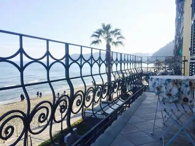 Appartamento in affitto a Alassio