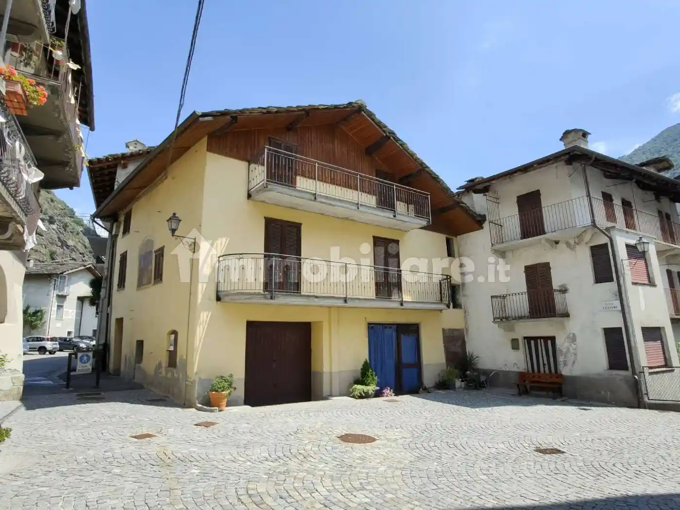 Casa indipendente in vendita a Sparone