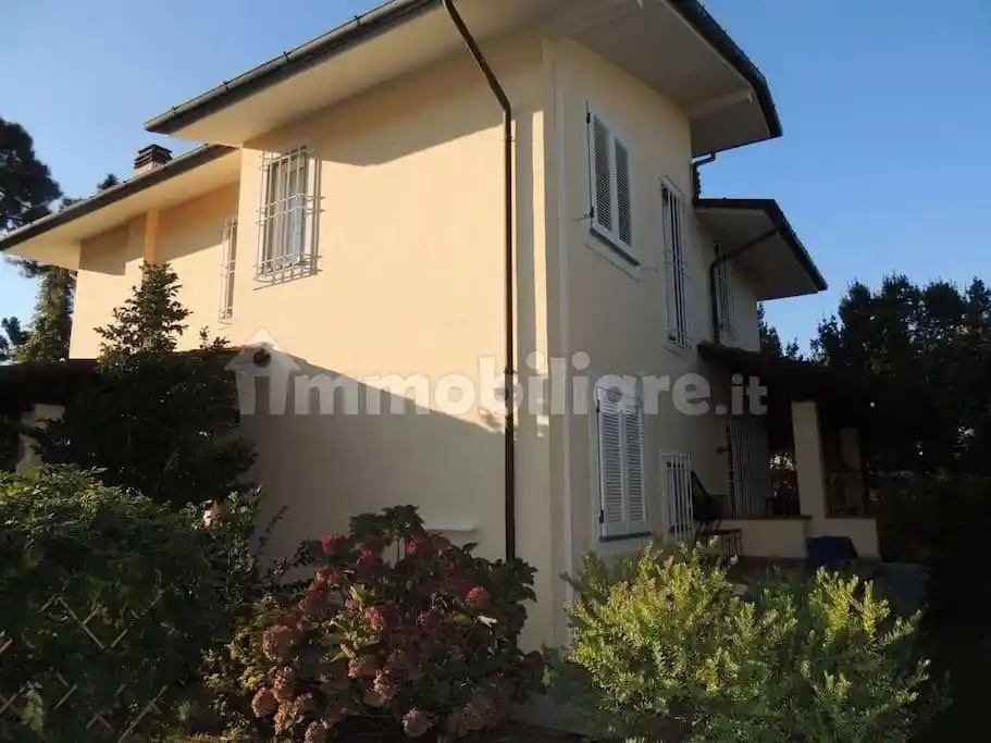Villa in affitto a Forte dei Marmi