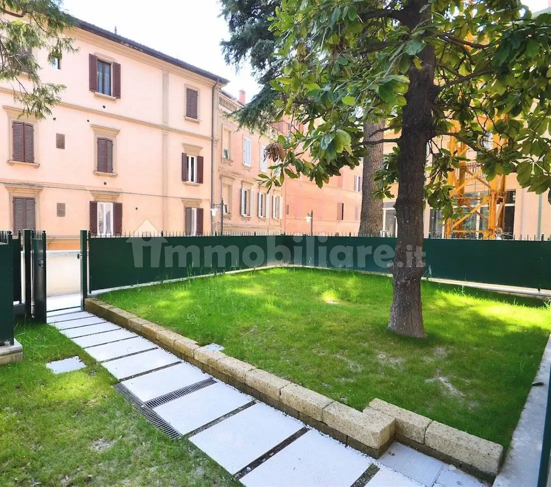 Appartamento in affitto a Bologna