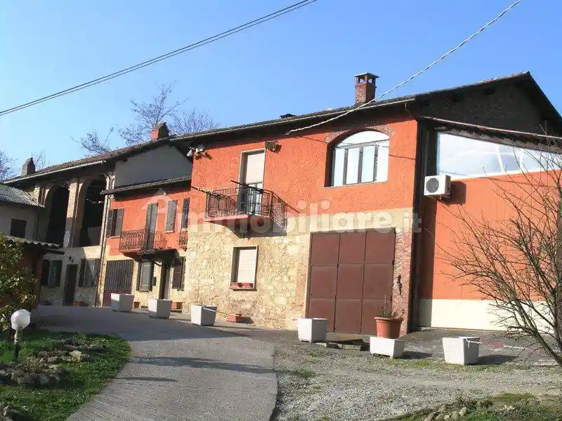 Rustico - Casale in vendita a Moncalvo