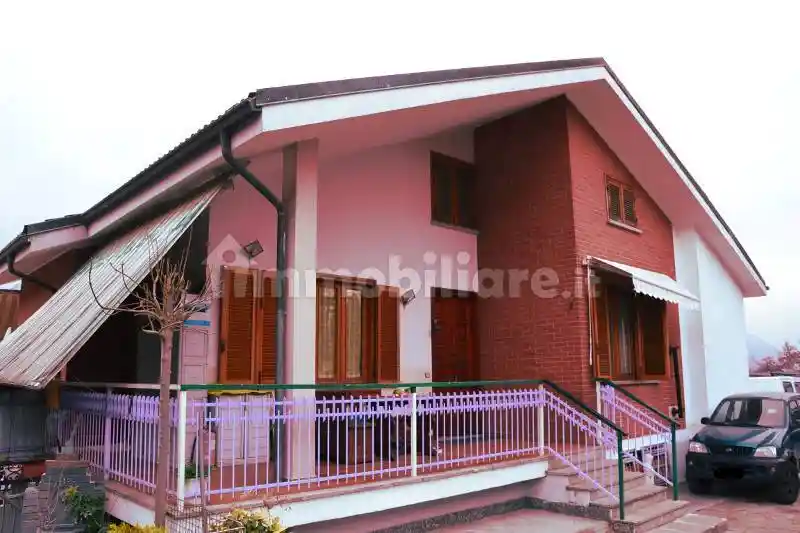 Villa in vendita a Trana