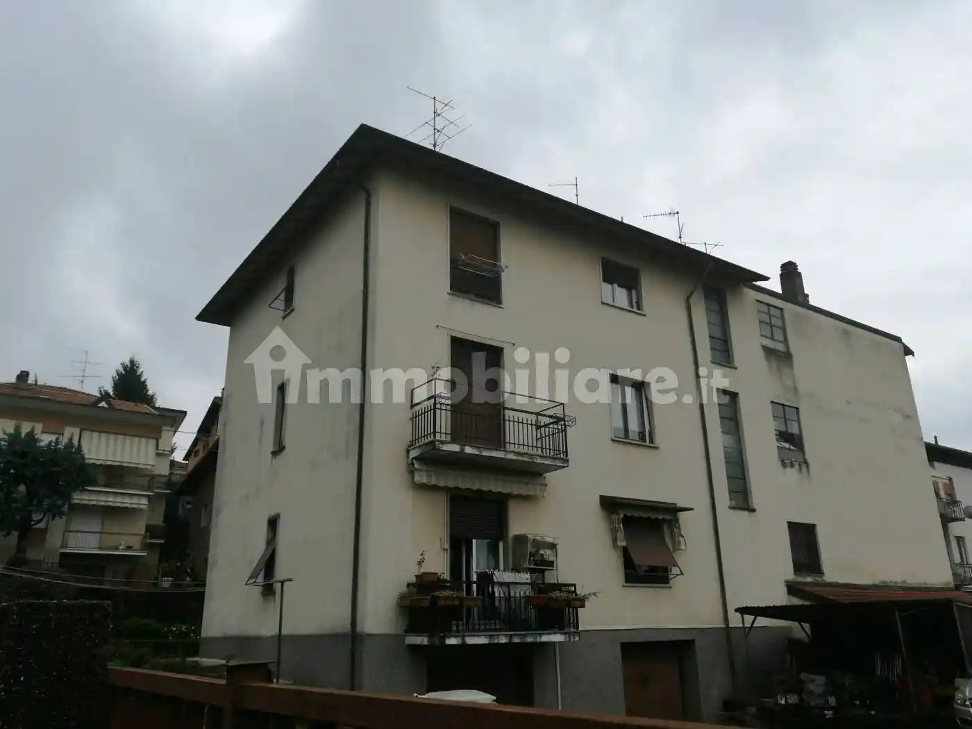 Appartamento in vendita a Malnate