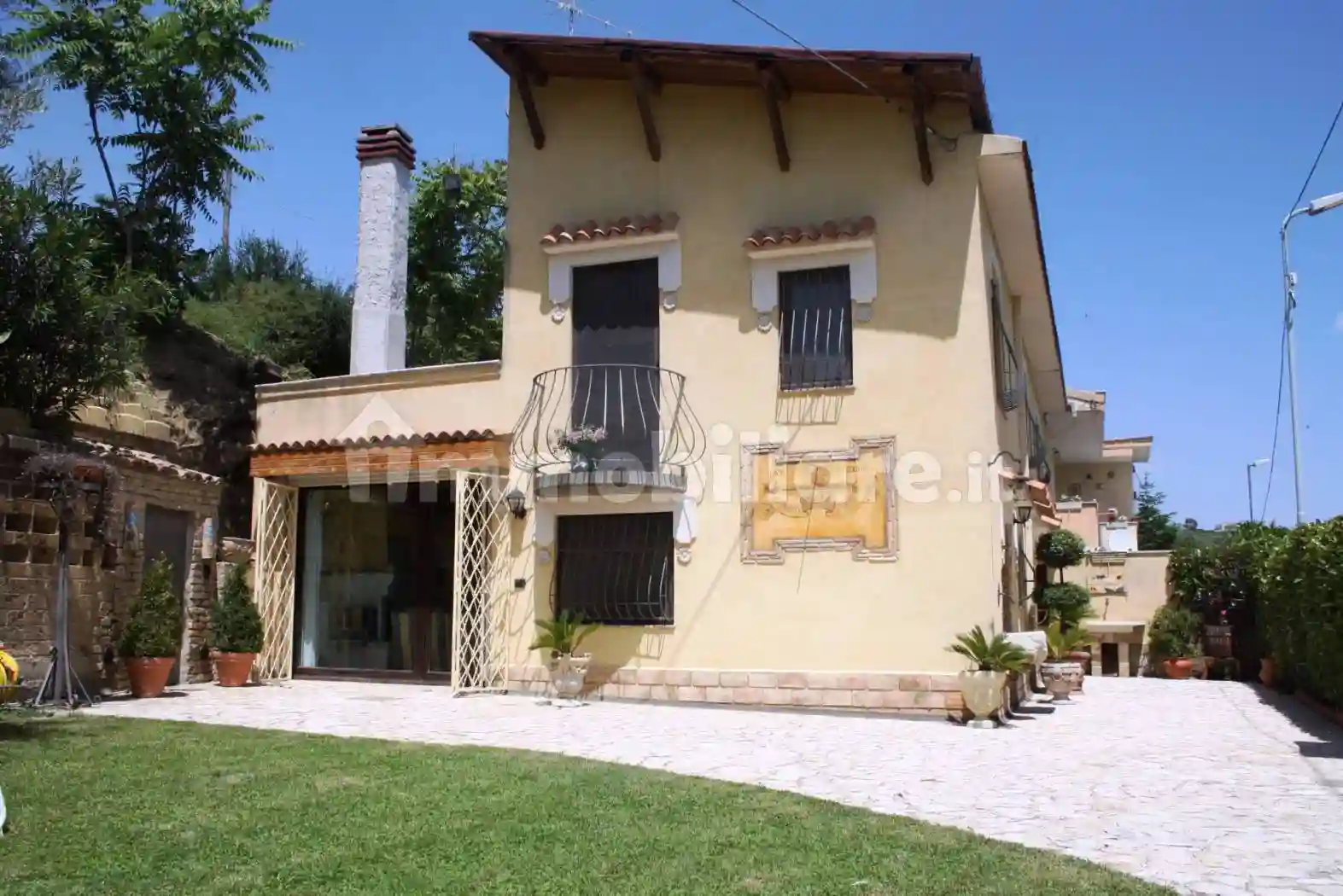 Villa - foto 2