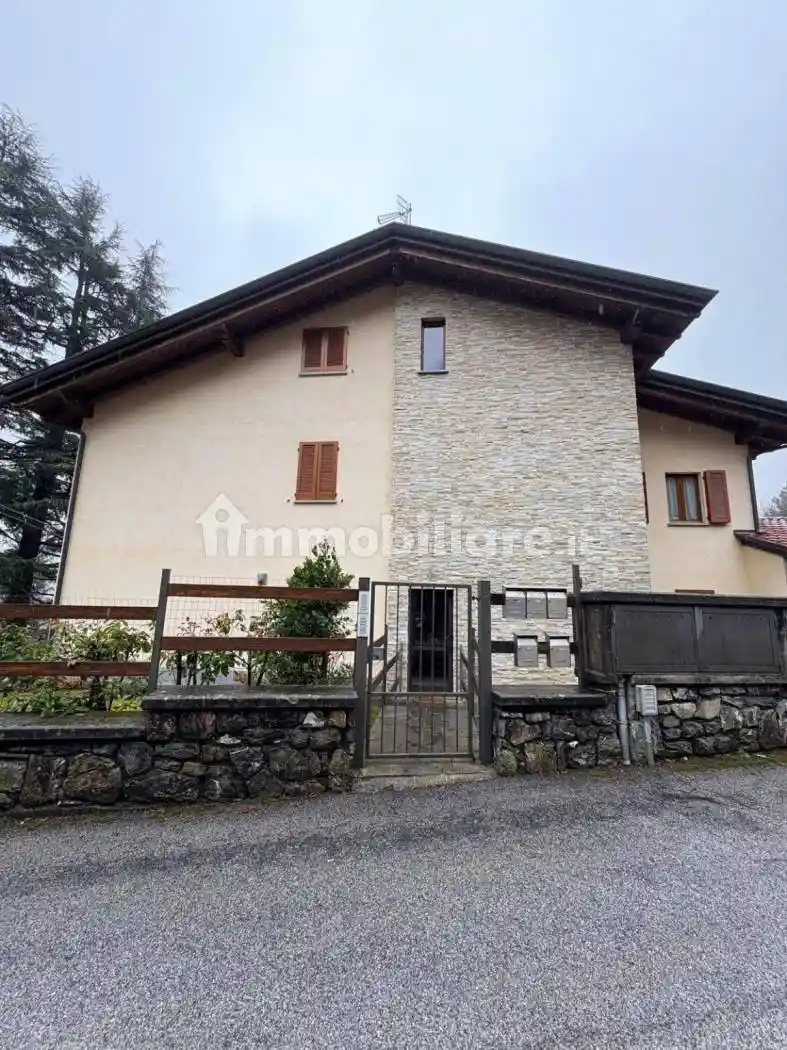 Appartamento in vendita a Sormano