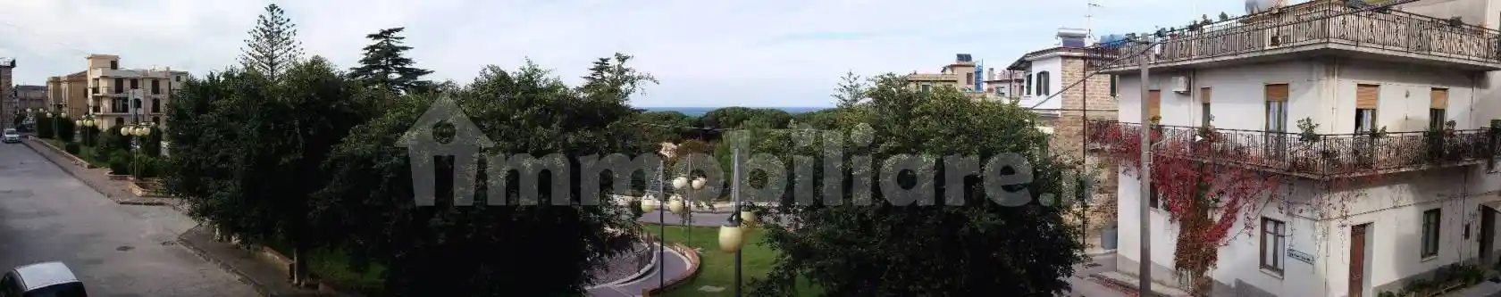 Palazzo - Edificio in vendita a Acquedolci