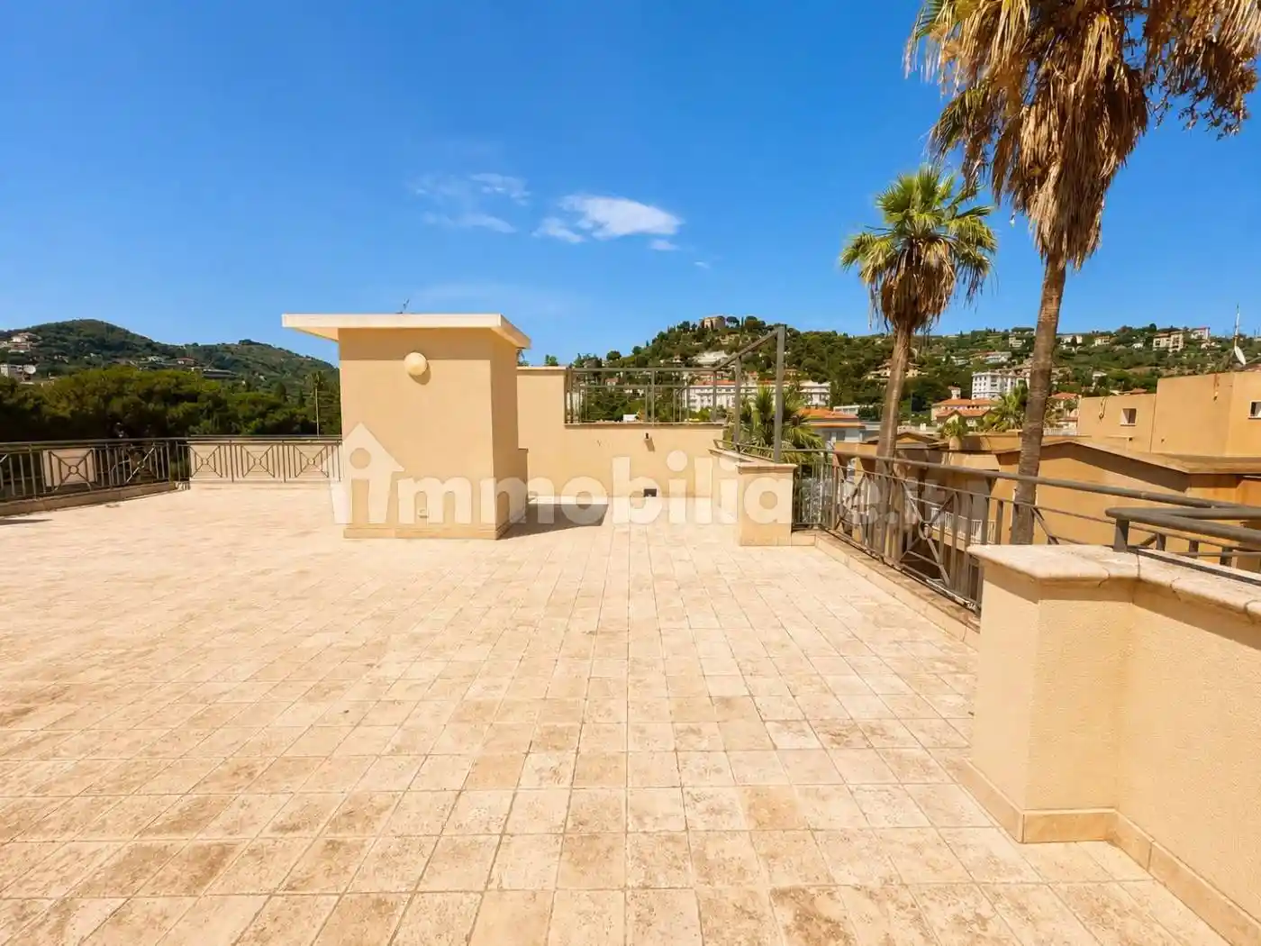 Appartamento in vendita a Bordighera