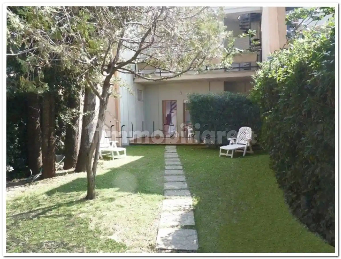 Villetta a schiera in affitto a Fiumicino