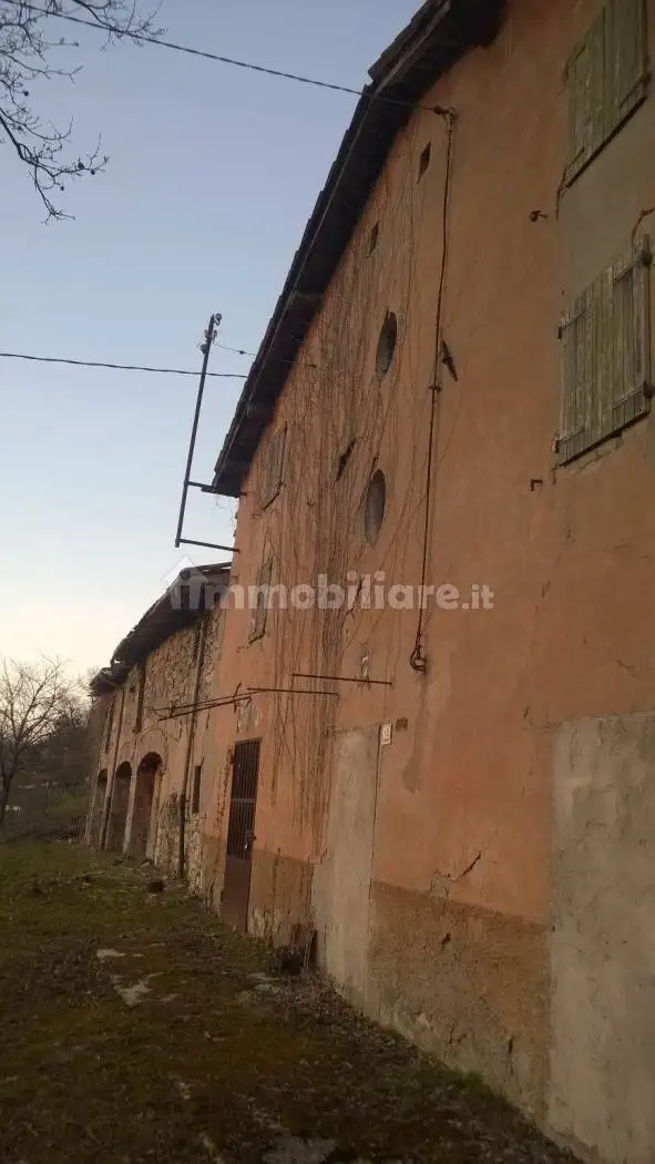 Casa indipendente in vendita a Castel di Casio