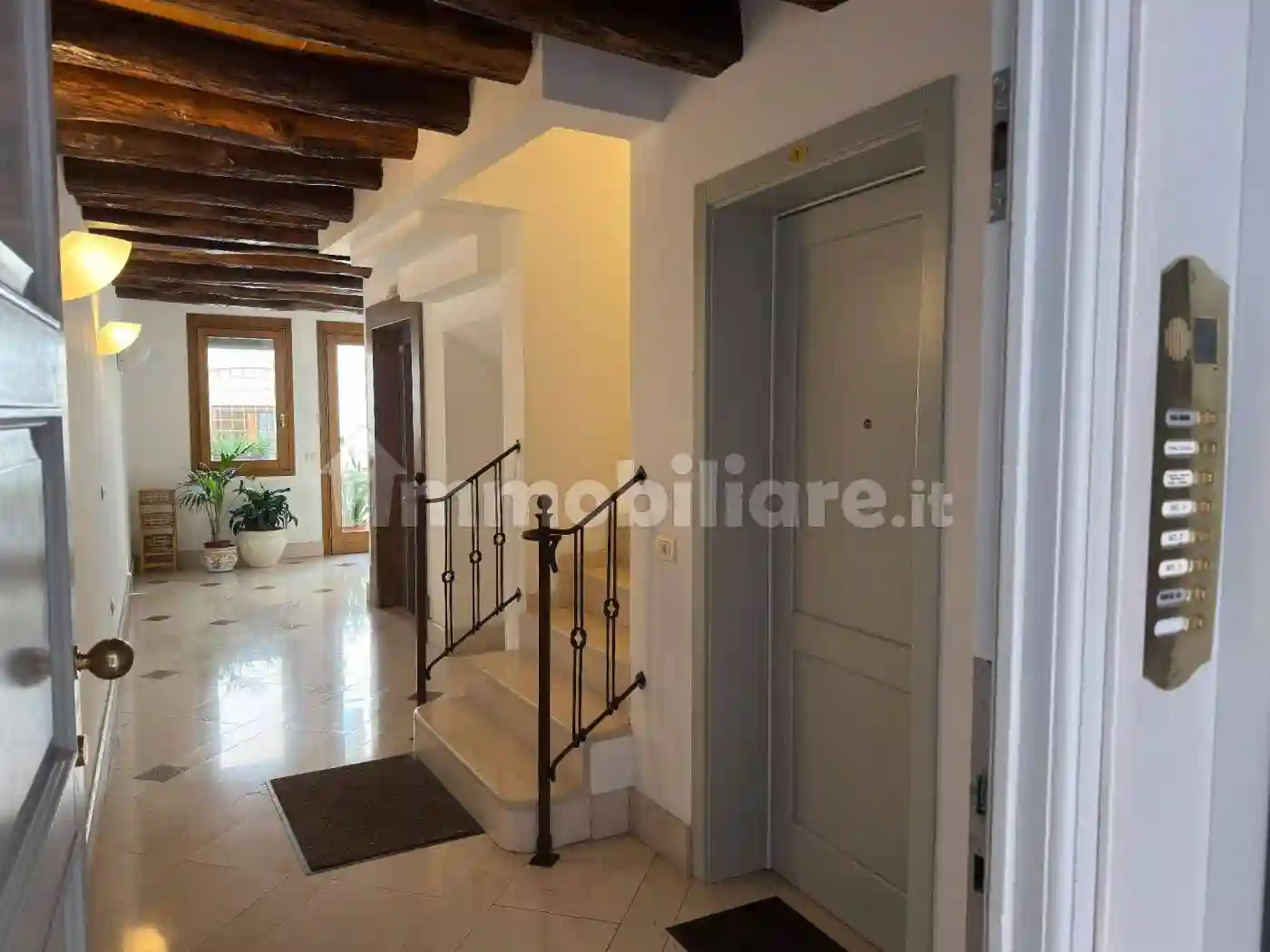 Bilocale vicolo del Campanile 6, Centro Storico, Pordenone - foto 4