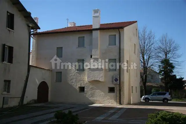 Palazzo - Edificio in vendita a Portobuffolè