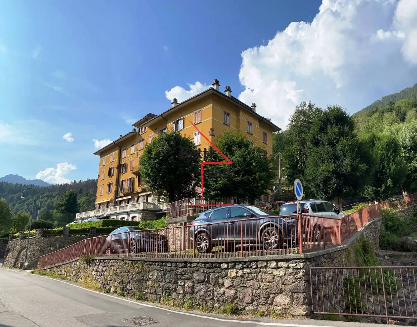 Appartamento in vendita a Roncobello