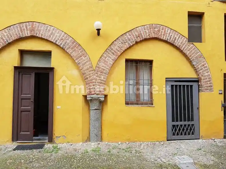 Appartamento in affitto a Pavia