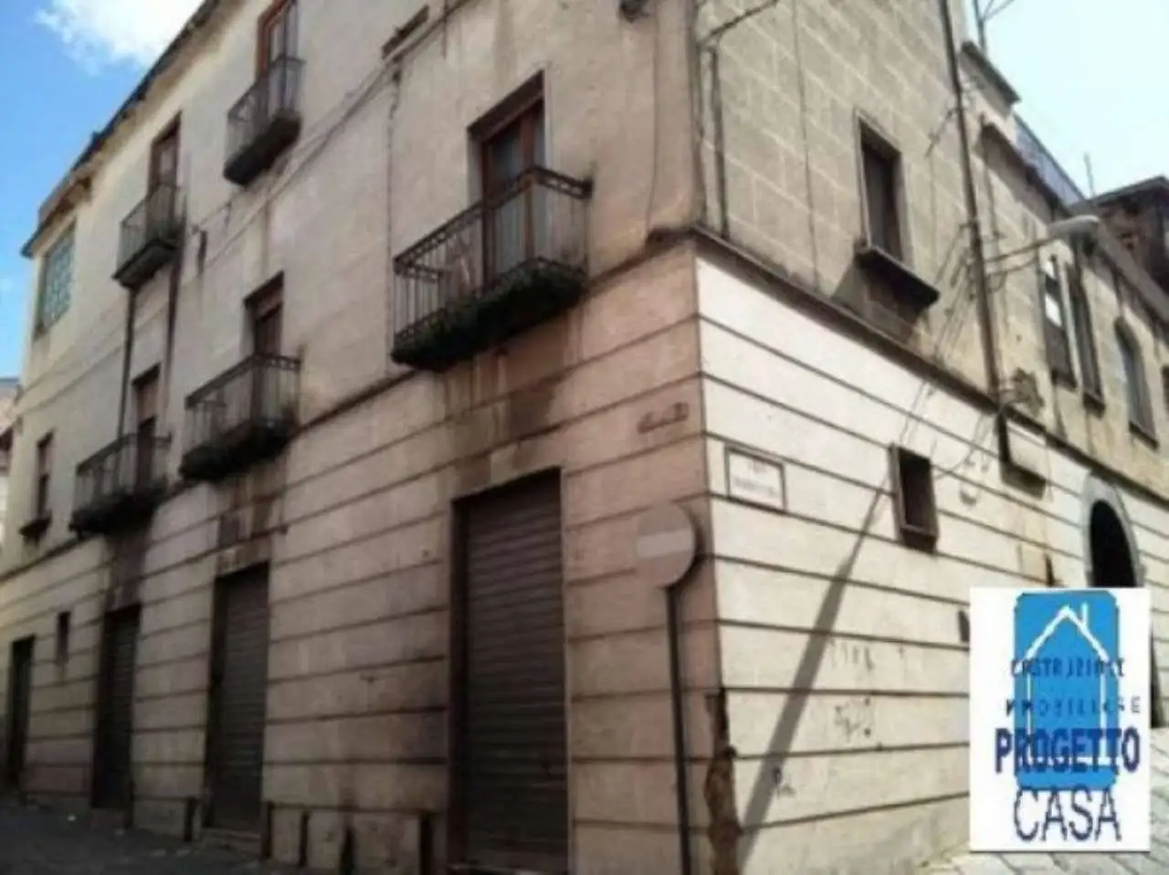 Palazzo - Edificio in vendita a Palma Campania